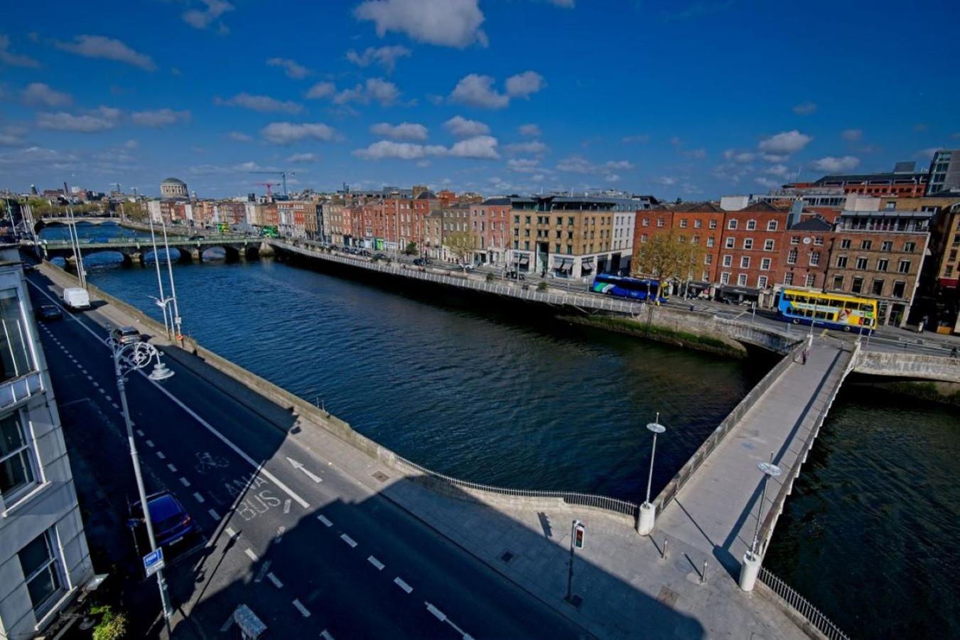 Wellington Temple Bar Otel Dublin Dış mekan fotoğraf