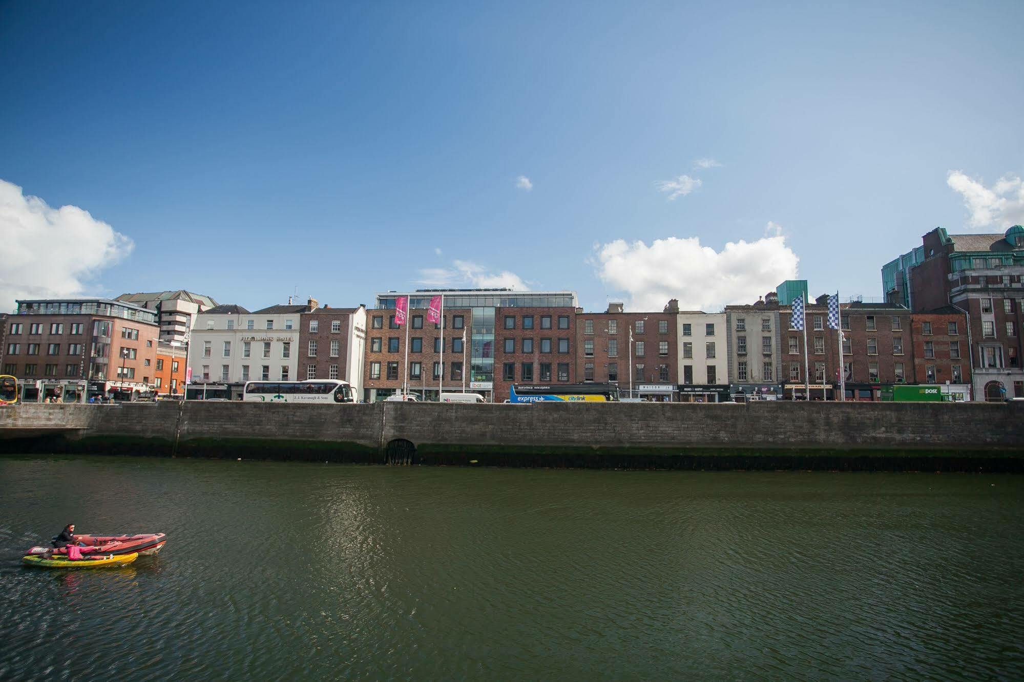 Wellington Temple Bar Otel Dublin Dış mekan fotoğraf